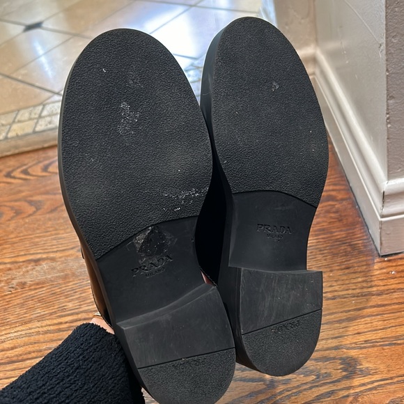 š¤Prada leather logo mules. size 36. come with box and dust bag. - Picture 8 of 8